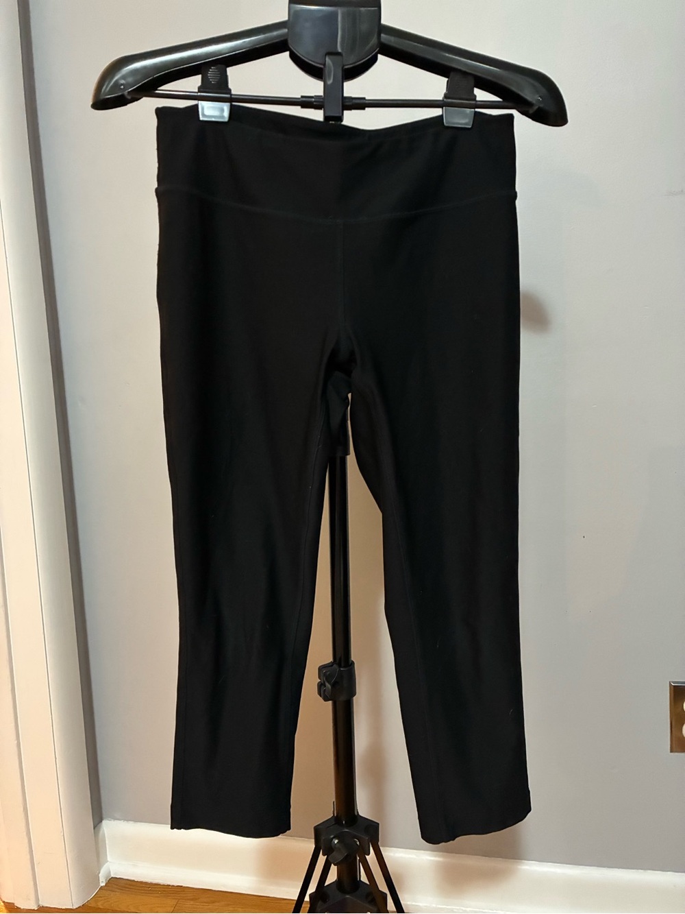 Mondetta Black Active Crop Leggings